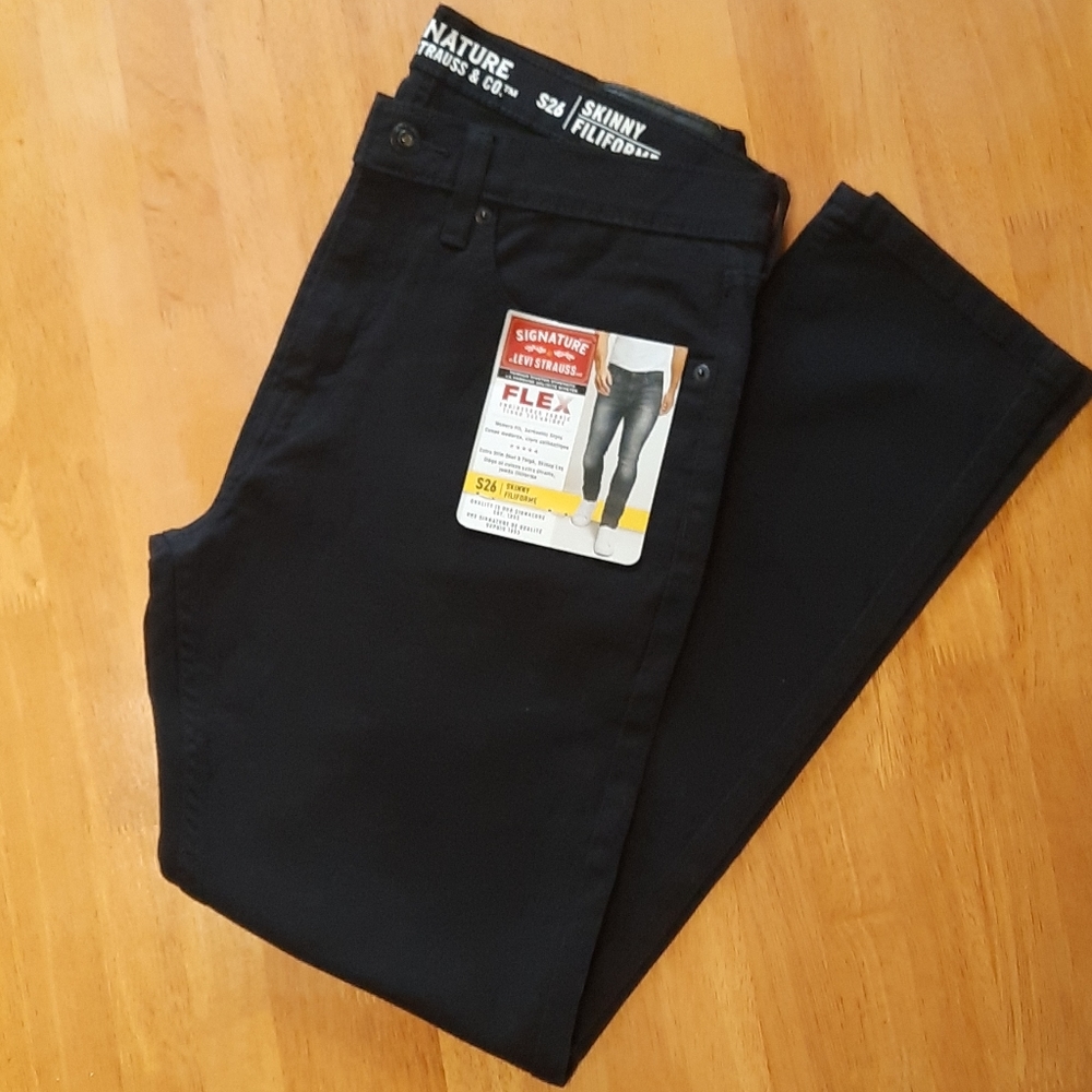 Men's  Signature Levi Strauss Skinny Jeans Size 26